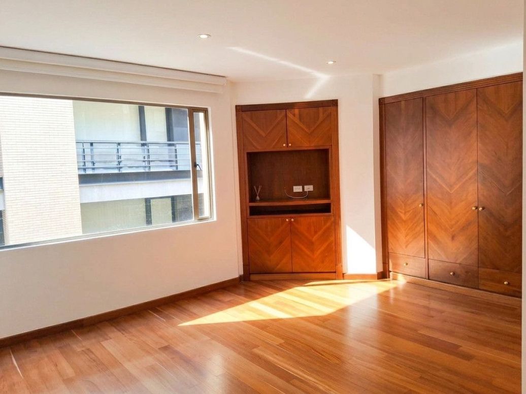 Apartamento de 3 alcobas en venta en Chicó Norte, Bogotá, 220 m² · foto 10 de 20