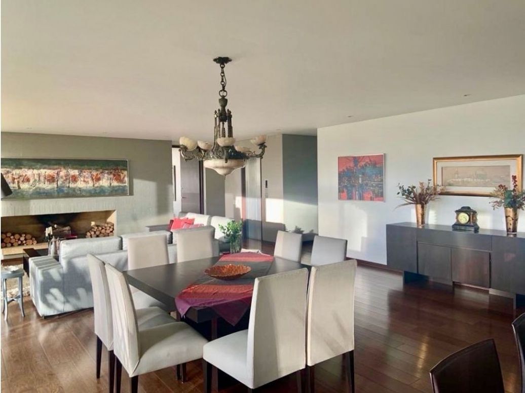 Apartamento de 3 alcobas en venta en Los Rosales, Bogotá, 280 m² · foto 4 de 13