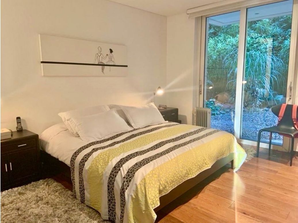 Apartamento de 3 alcobas en venta en Los Rosales, Bogotá, 280 m² · foto 12 de 13