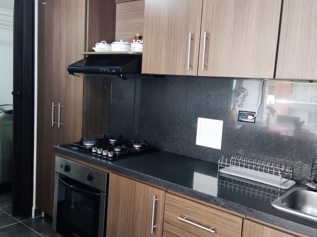 Apartamento de 2 alcobas en arriendo en La Felicidad, Bogotá, 102 m² · foto 4 de 10