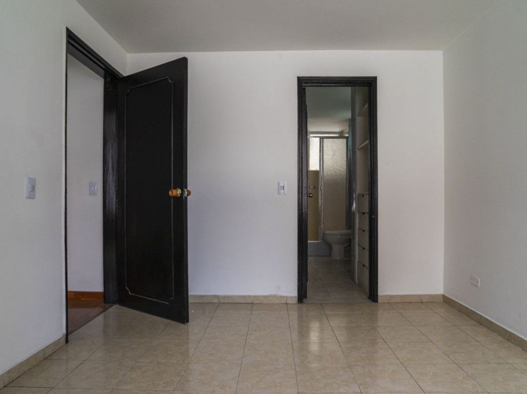 Apartamento de 3 alcobas en arriendo en Pasadena, Bogotá, 113 m² · foto 8 de 13