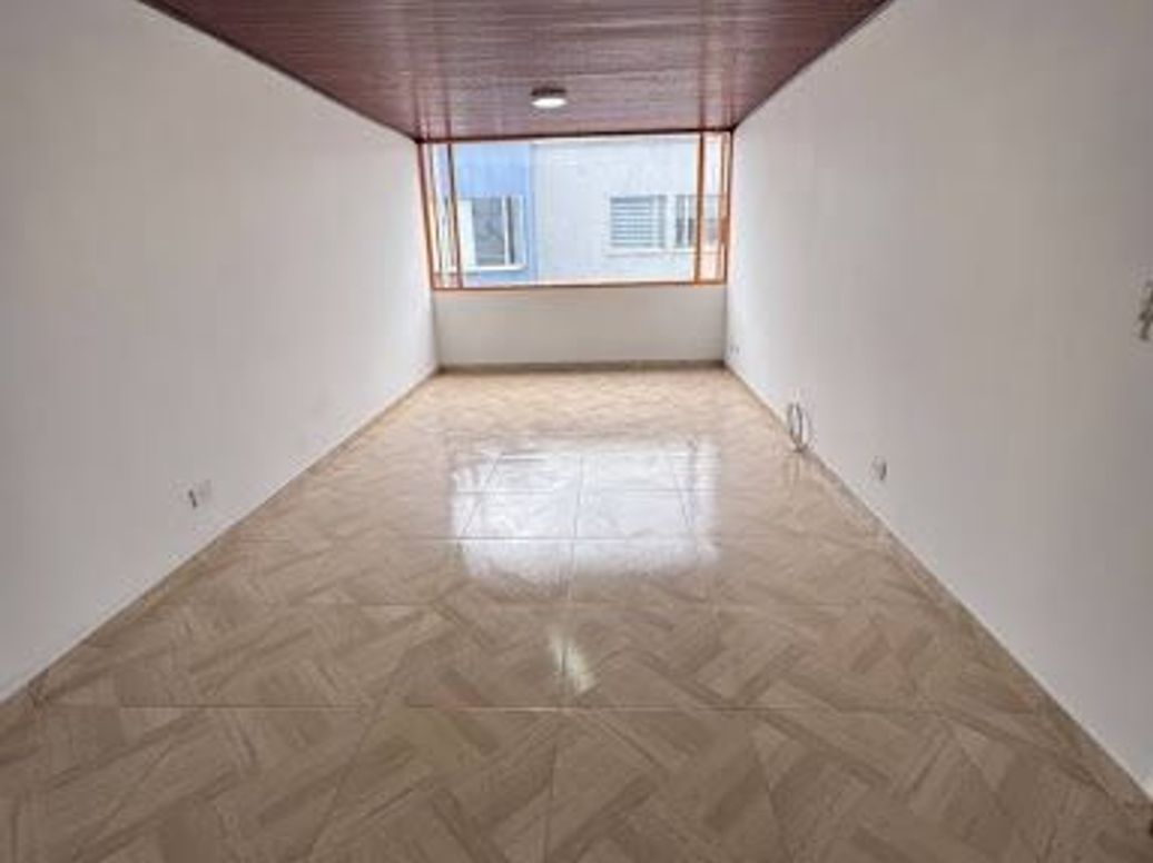 Apartamento de 3 alcobas en venta en Normandía, Bogotá, 70 m² · foto 6 de 20
