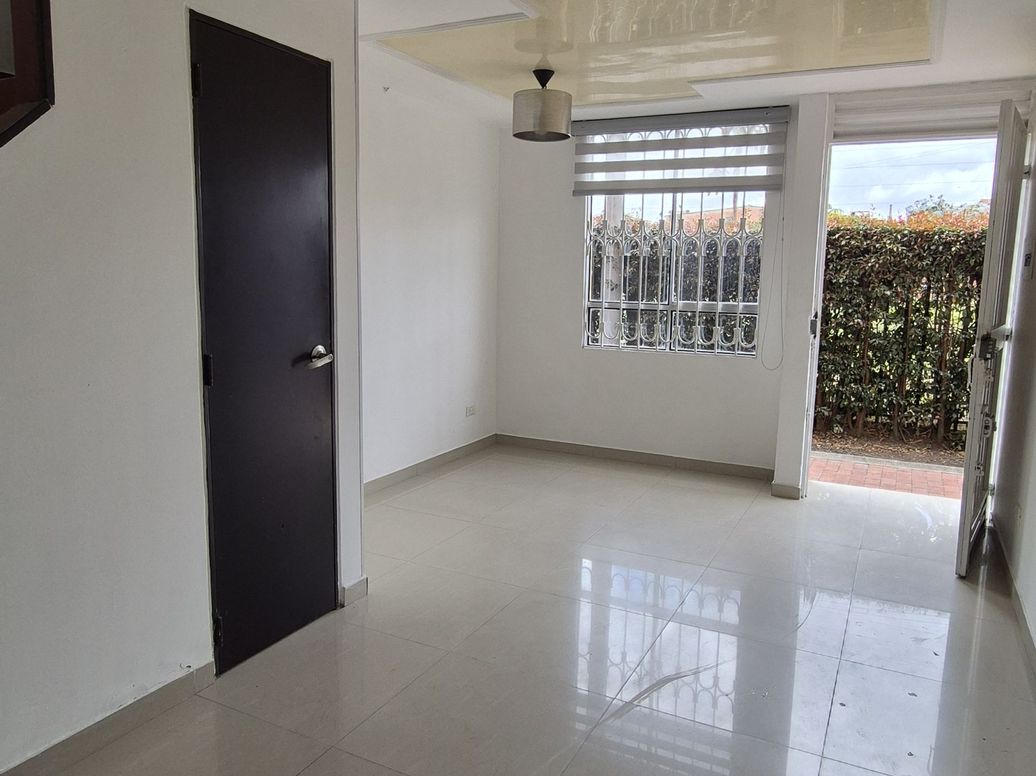 Casa de 3 alcobas en arriendo en El Dorado, Bogotá, 70 m² · foto 13 de 18