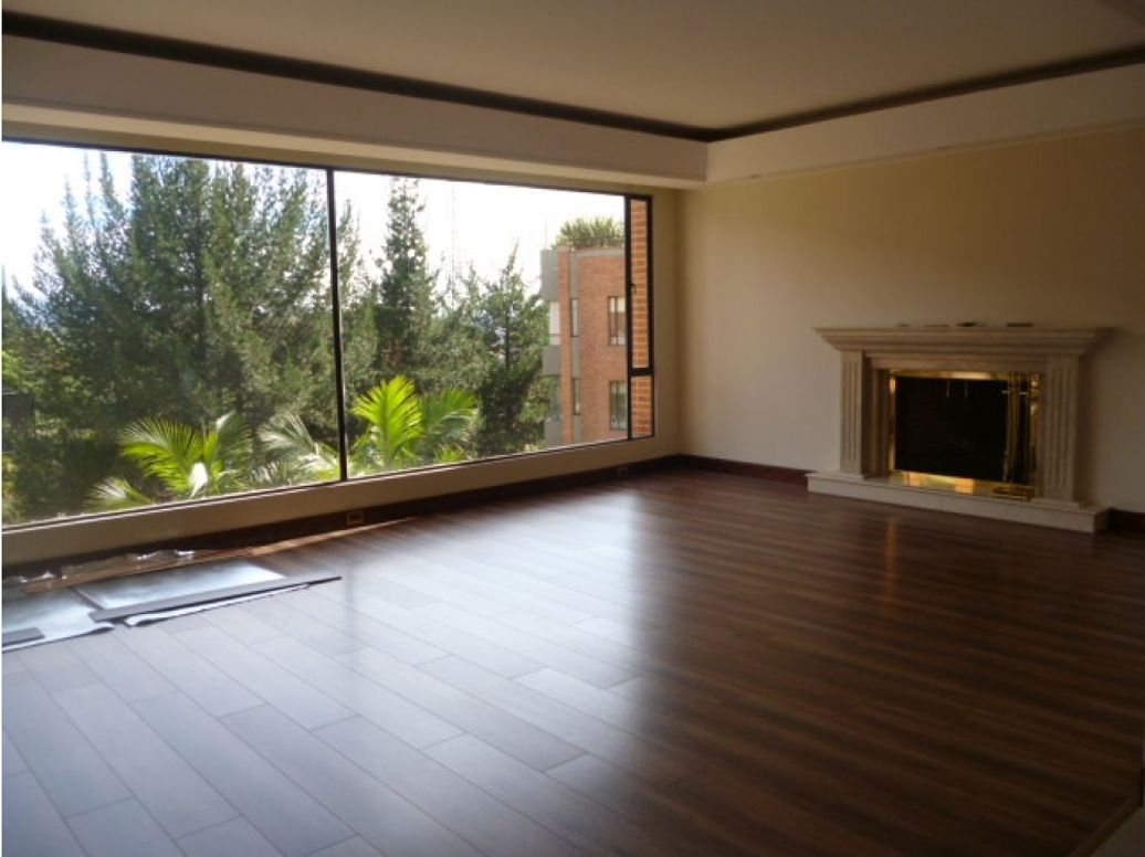 Apartamento de 3 alcobas en venta en Santa Barbara Alta, Bogotá, 305 m² · foto 6 de 20