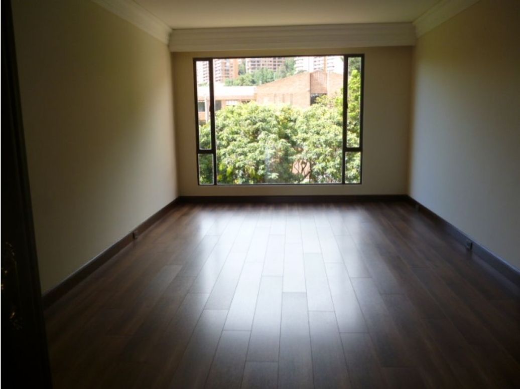 Apartamento de 3 alcobas en venta en Santa Barbara Alta, Bogotá, 305 m² · foto 7 de 20