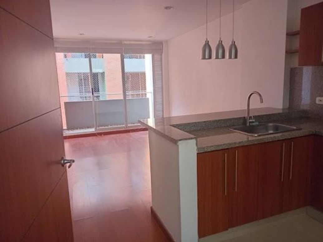 Apartamento de 1 alcoba en arriendo en Bella Suiza, Bogotá, 50 m² · foto 2 de 20