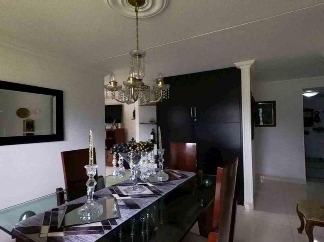 Apartamento de 3 alcobas en venta en Hayuelos, Bogotá, 109 m² · foto 4 de 20