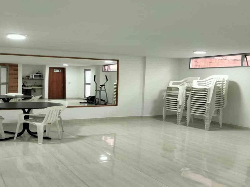 Apartamento de 1 alcoba en venta en Cedritos, Bogotá, 40 m² · foto 9 de 16
