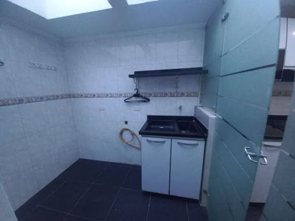 Apartamento de 1 alcoba en arriendo en Santa Barbara, Bogotá, 100 m² · foto 4 de 20