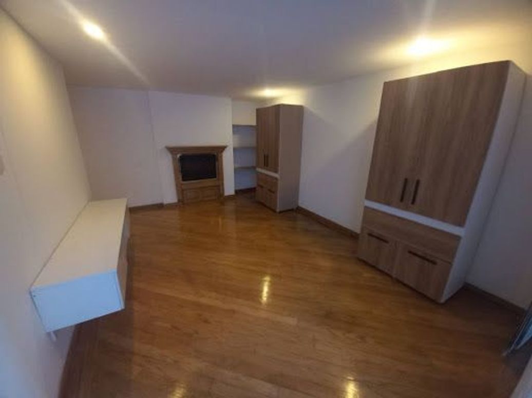 Apartamento de 1 alcoba en arriendo en Santa Barbara, Bogotá, 100 m² · foto 15 de 20