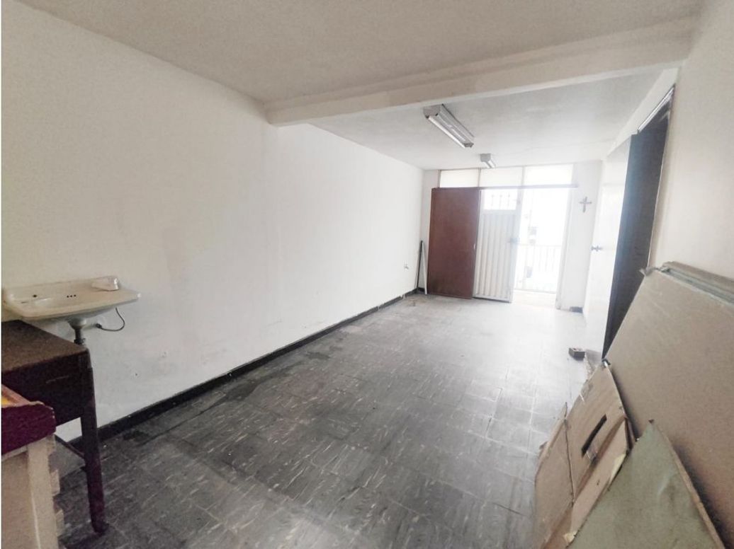 Casa de 6 alcobas en venta en Super Manzana 8, Bogotá, 240 m² · foto 18 de 20
