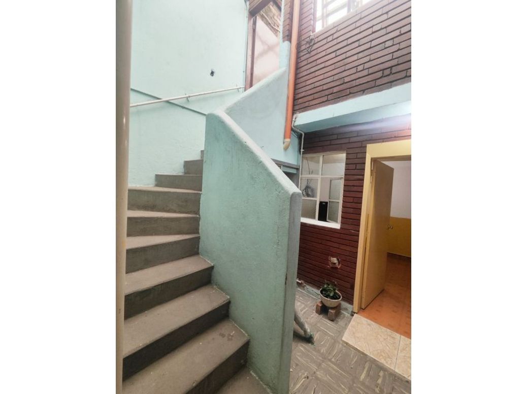 Casa de 6 alcobas en venta en Super Manzana 8, Bogotá, 240 m² · foto 17 de 20