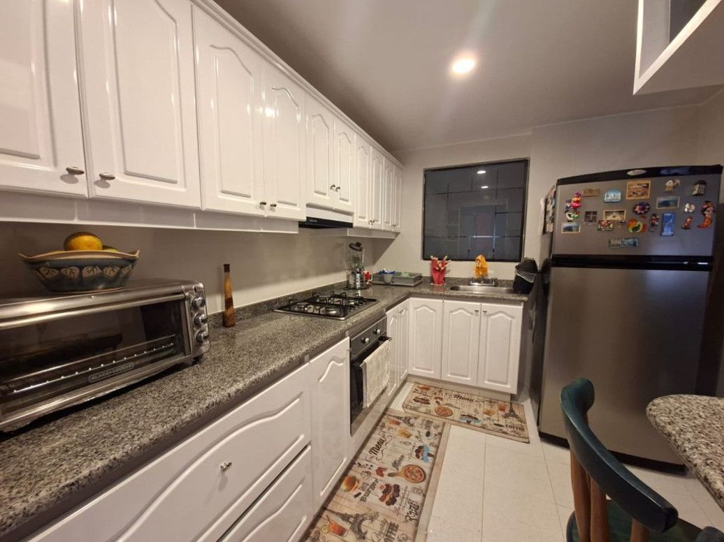Apartamento de 3 alcobas en venta en San José Del Prado, Bogotá, 118 m² · foto 10 de 20