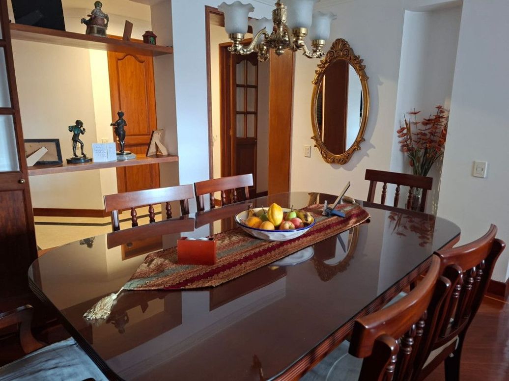 Apartamento de 3 alcobas en venta en San José Del Prado, Bogotá, 118 m² · foto 6 de 20