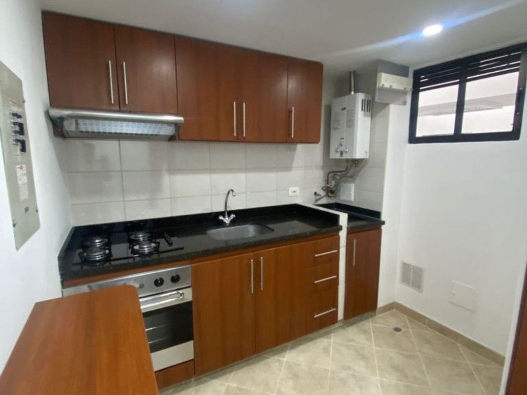 Apartaestudio en arriendo en Estrella Del Norte, Bogotá, 35 m² · foto 7 de 17