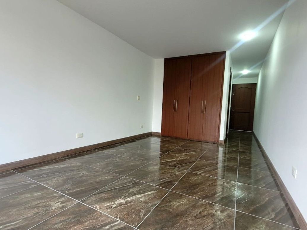 Apartaestudio en arriendo en Estrella Del Norte, Bogotá, 35 m² · foto 6 de 17