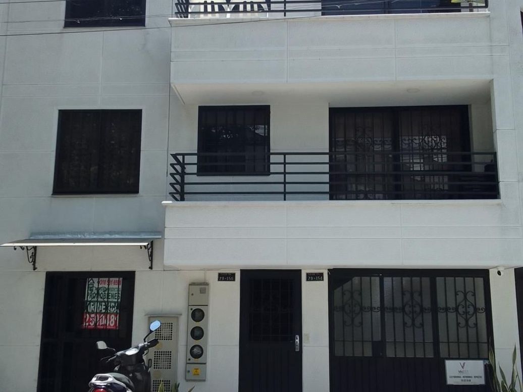 Apartamento en arriendo, Belén la mota en Belen La Mota