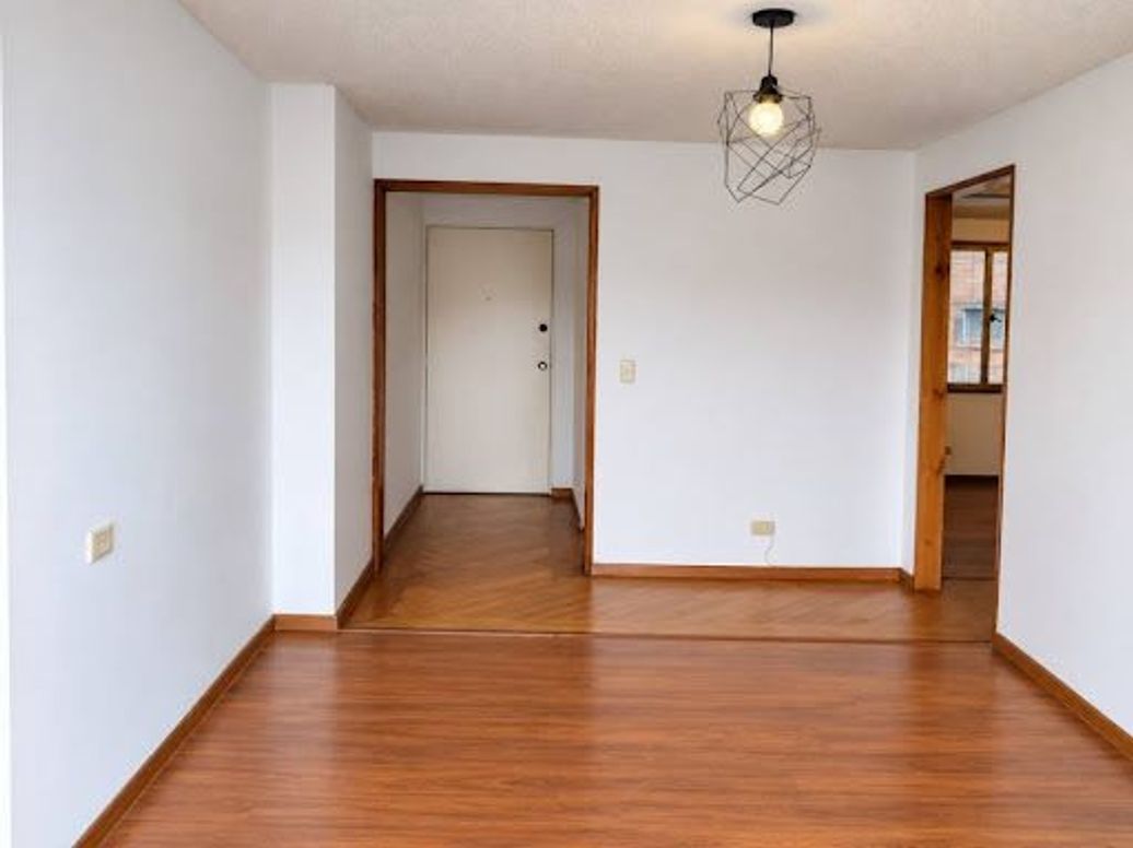 Apartamento de 2 alcobas en arriendo en Pardo Rubio, Bogotá, 57 m² · foto 3 de 18