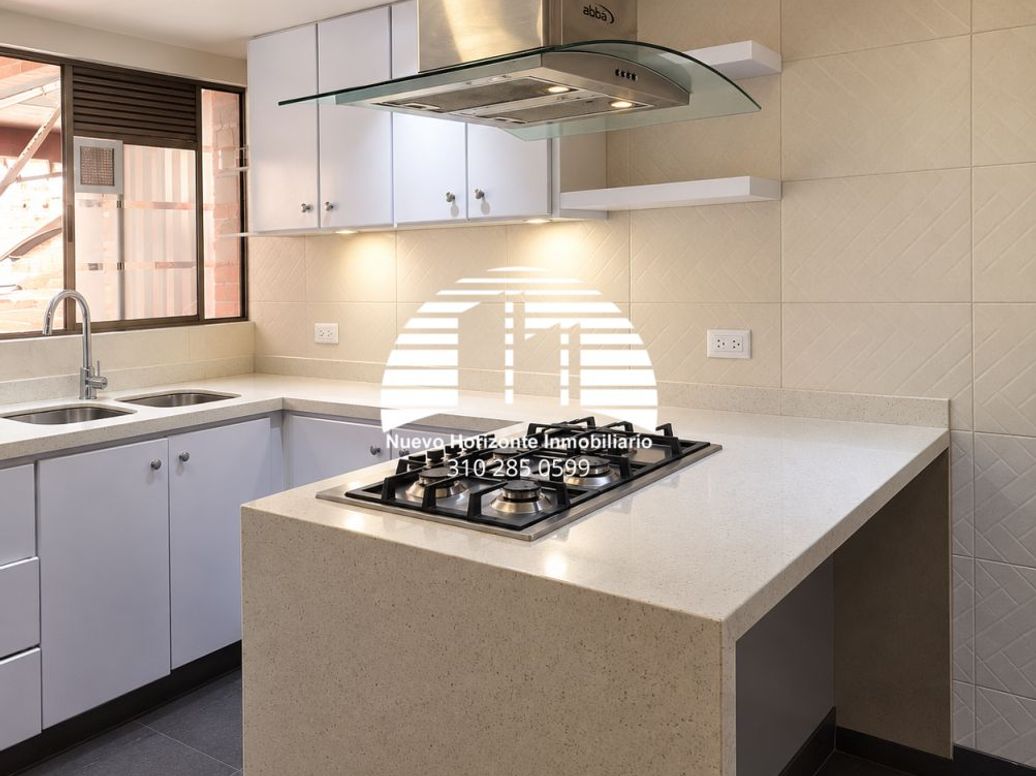 Casa de 4 alcobas en venta en El Plan, Bogotá, 171 m² · foto 6 de 20