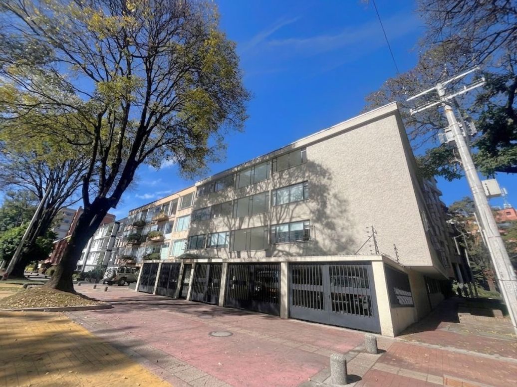APARTAMENTO EN ARRIENDO en Antiguo Country
