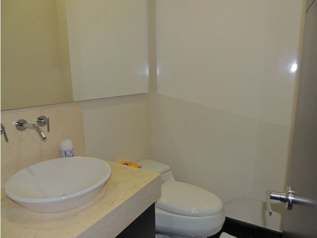 Apartamento de 3 alcobas en venta en Usaquén, Bogotá, 177 m² · foto 18 de 20