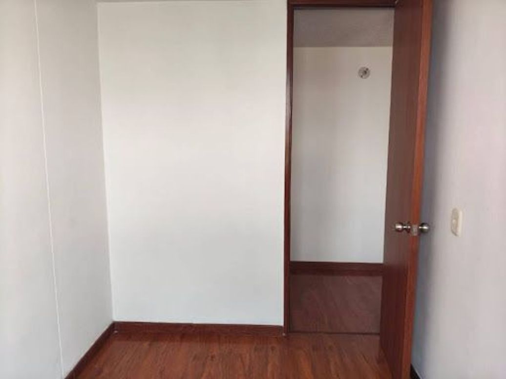 Apartamento de 3 alcobas en arriendo en El Porvenir, Bogotá, 50 m² · foto 11 de 19