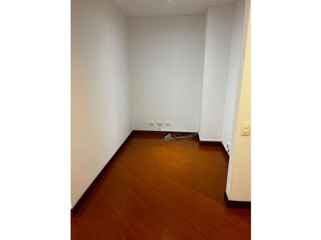 Apartamento de 3 alcobas en venta en Santa Paula, Bogotá, 145 m² · foto 6 de 20