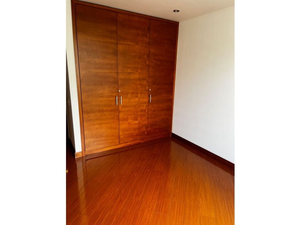 Apartamento de 3 alcobas en venta en Santa Paula, Bogotá, 145 m² · foto 14 de 20