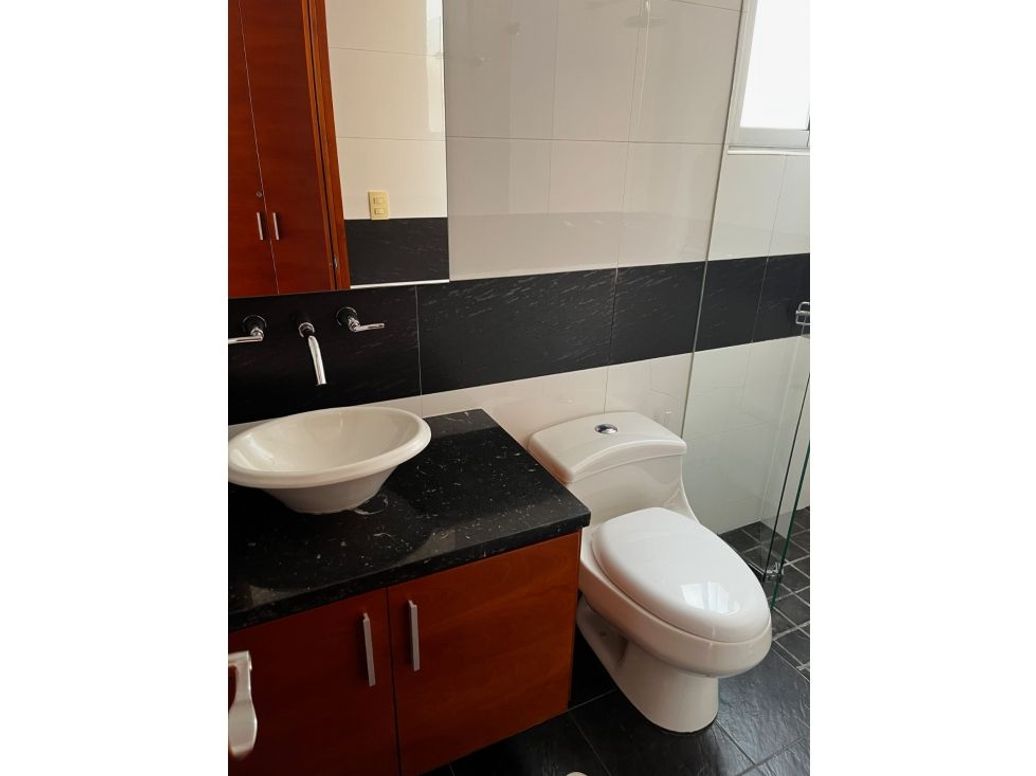 Apartamento de 3 alcobas en venta en Santa Paula, Bogotá, 145 m² · foto 17 de 20