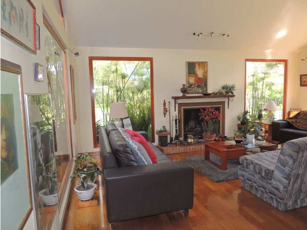 Casa de 3 alcobas en venta en Guaymaral, Bogotá, 258 m² · foto 7 de 20