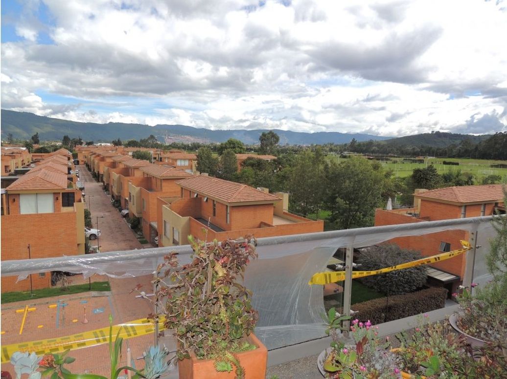 Apartamento de 3 alcobas en venta en Arrayanes, Bogotá, 230 m² · foto 7 de 20