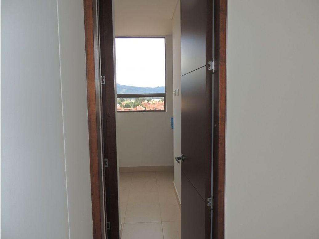 Apartamento de 3 alcobas en venta en Arrayanes, Bogotá, 230 m² · foto 9 de 20