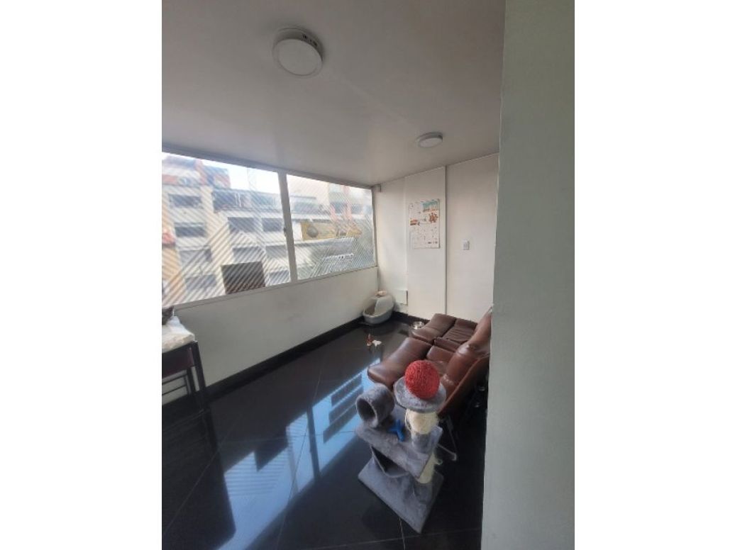 Apartamento de 2 alcobas en venta en Chapinero Alto, Bogotá, 50 m² · foto 9 de 12