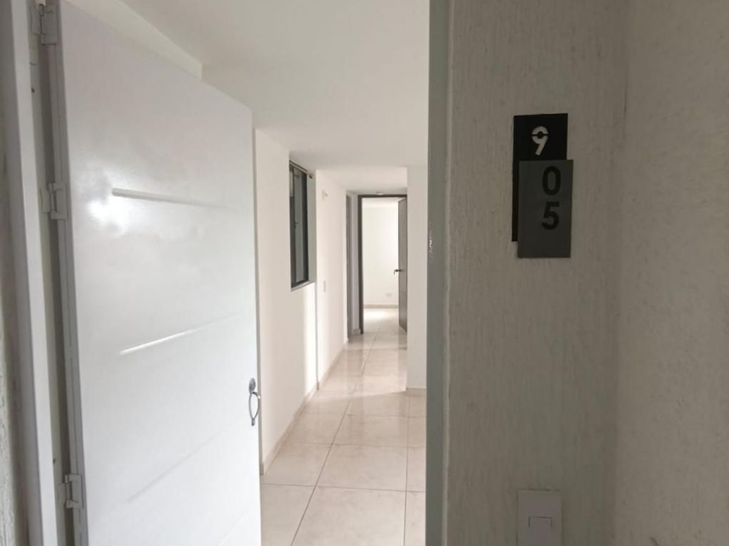 Apartamento en arriendo en Los Naranjos, Bogotá · foto 13 de 15
