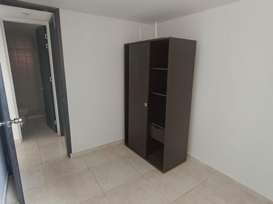 Apartamento en arriendo en Los Naranjos, Bogotá · foto 8 de 15