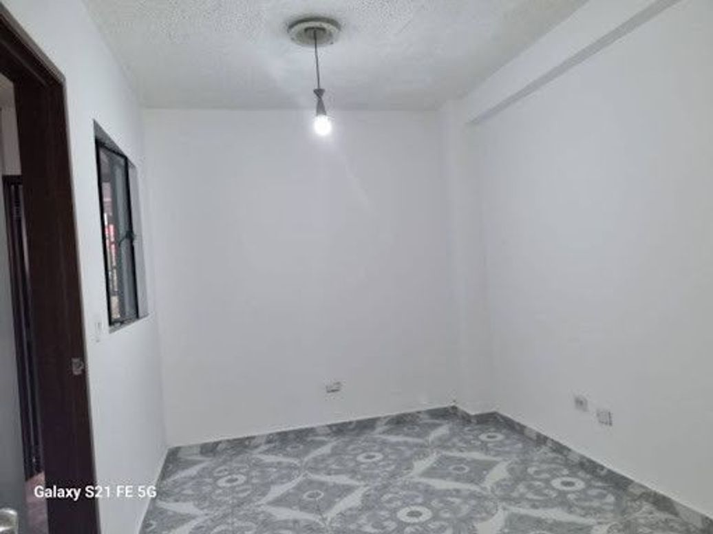 Casa de 5 alcobas en venta en Ospina Perez, Bogotá, 172 m² · foto 10 de 20
