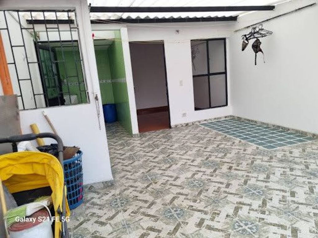 Casa de 5 alcobas en venta en Ospina Perez, Bogotá, 172 m² · foto 15 de 20