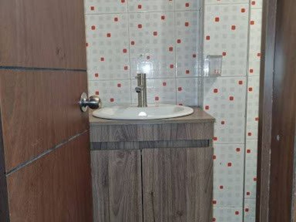 Casa de 5 alcobas en venta en Ospina Perez, Bogotá, 172 m² · foto 13 de 20