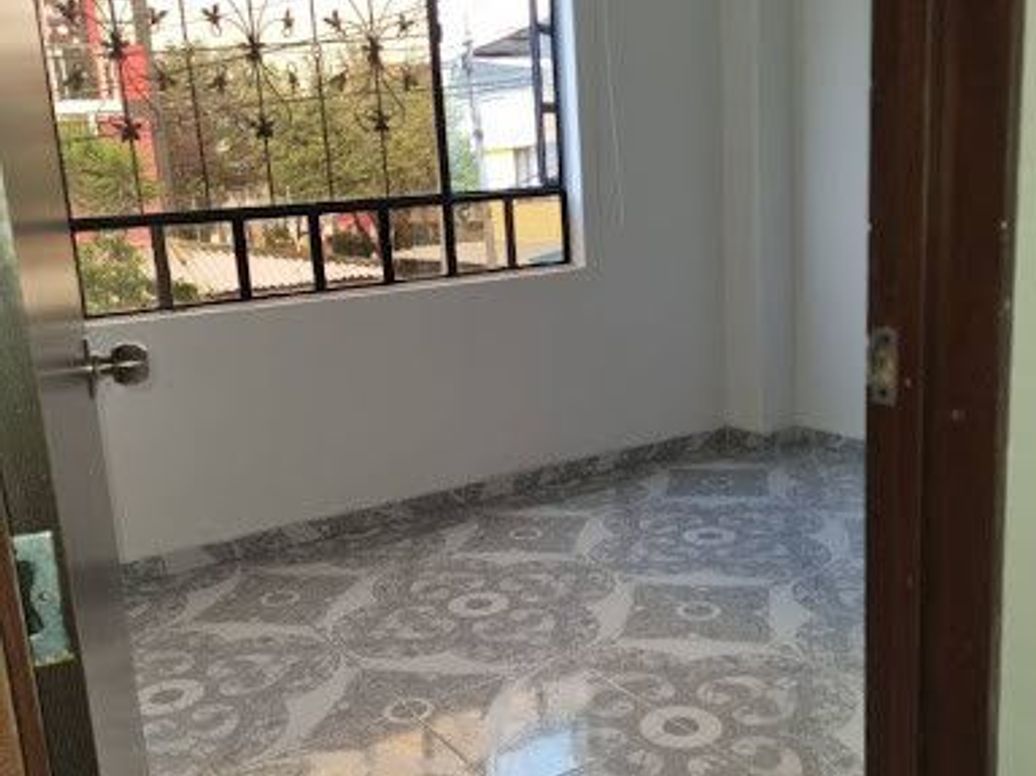 Casa de 5 alcobas en venta en Ospina Perez, Bogotá, 172 m² · foto 17 de 20