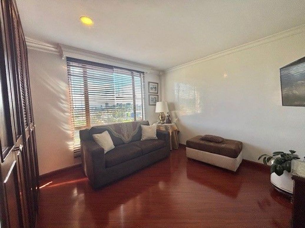 Apartamento de 3 alcobas en venta en Niza Suba, Bogotá, 206 m² · foto 6 de 20