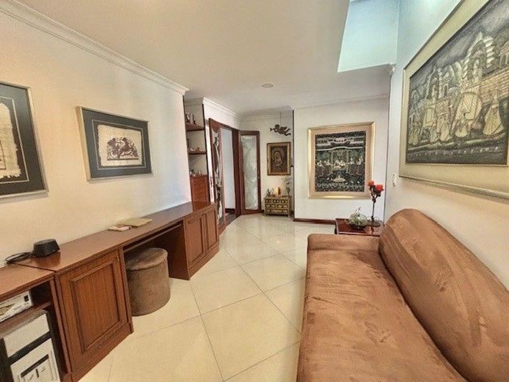 Apartamento de 3 alcobas en venta en Niza Suba, Bogotá, 206 m² · foto 16 de 20