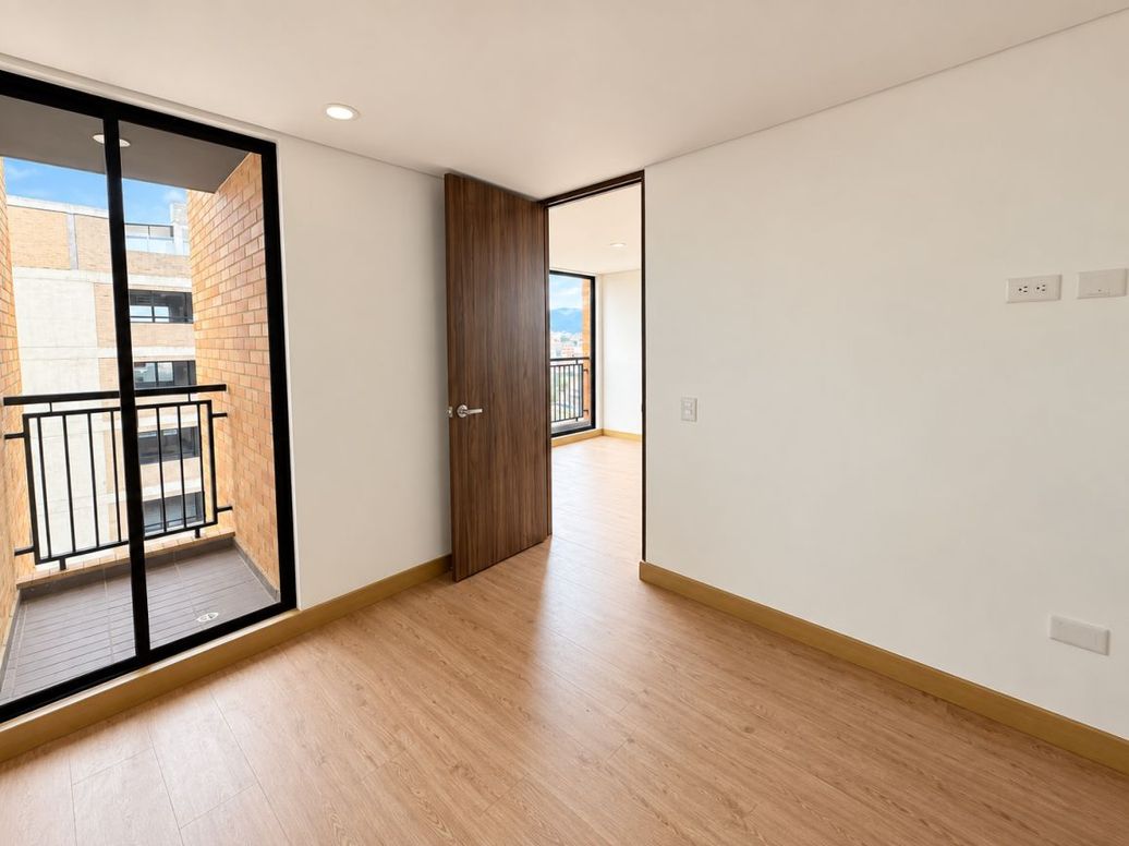 Apartaestudio en arriendo en San Miguel, Bogotá, 40 m² · foto 2 de 16