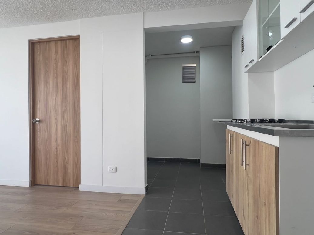Apartamento de 2 alcobas en arriendo en Eduardo Santos, Bogotá, 31 m² · foto 2 de 17