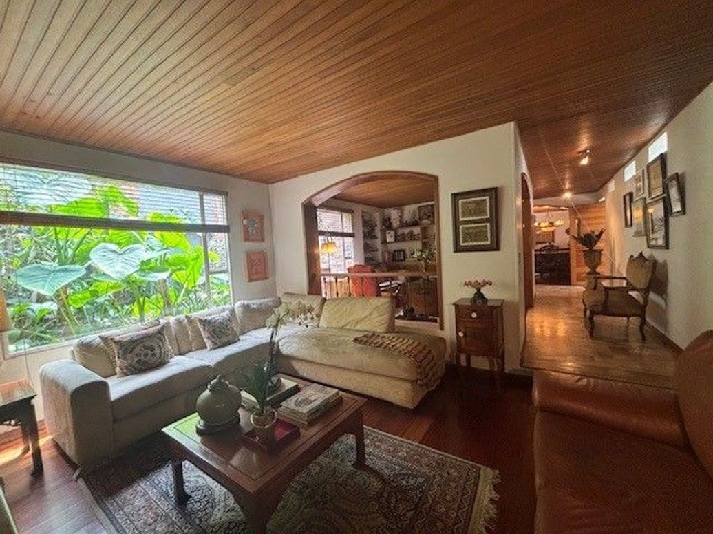 Casa de 4 alcobas en venta en Santa Bibiana, Bogotá, 202 m² · foto 14 de 20