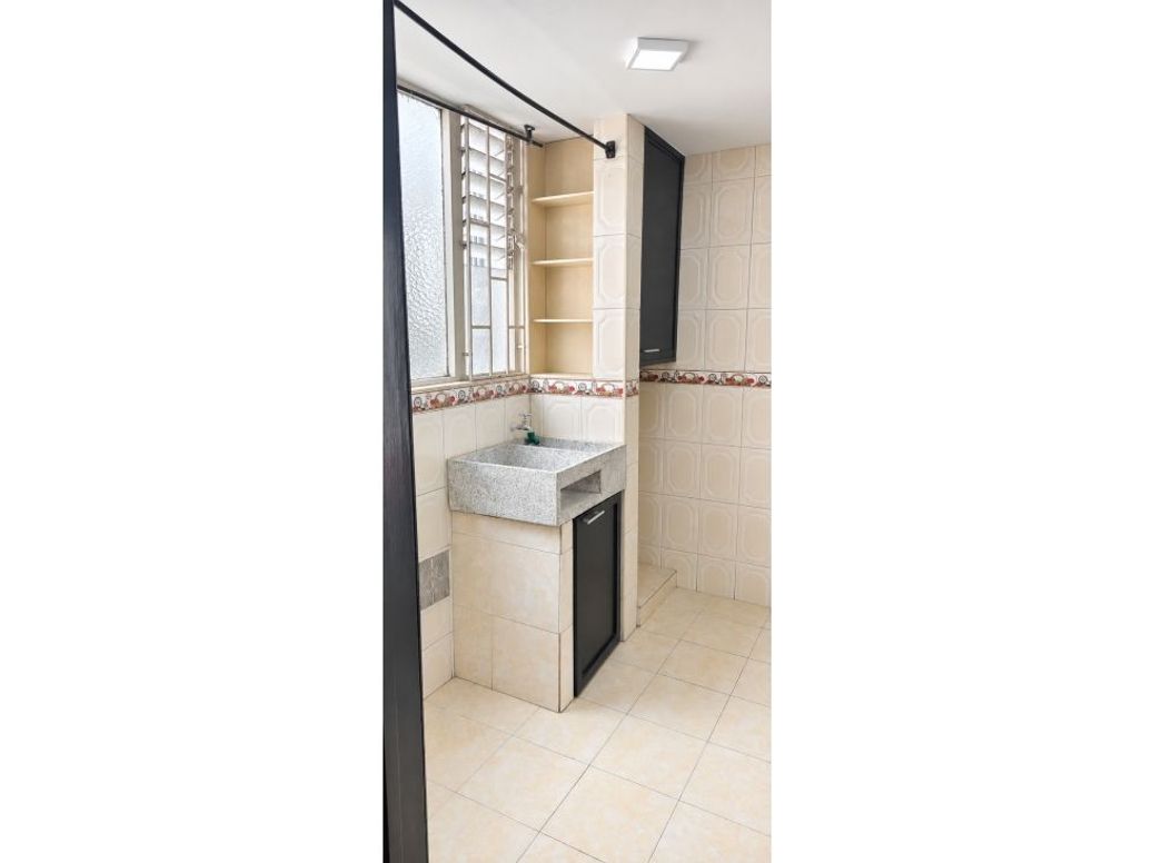 Apartamento de 4 alcobas en venta en Pasadena, Bogotá, 113 m² · foto 16 de 19