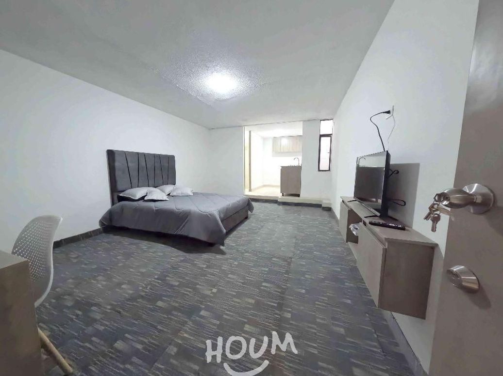 Casa en Rafael Uribe. 1 habitación. 25 M2 en Siete De Agosto
