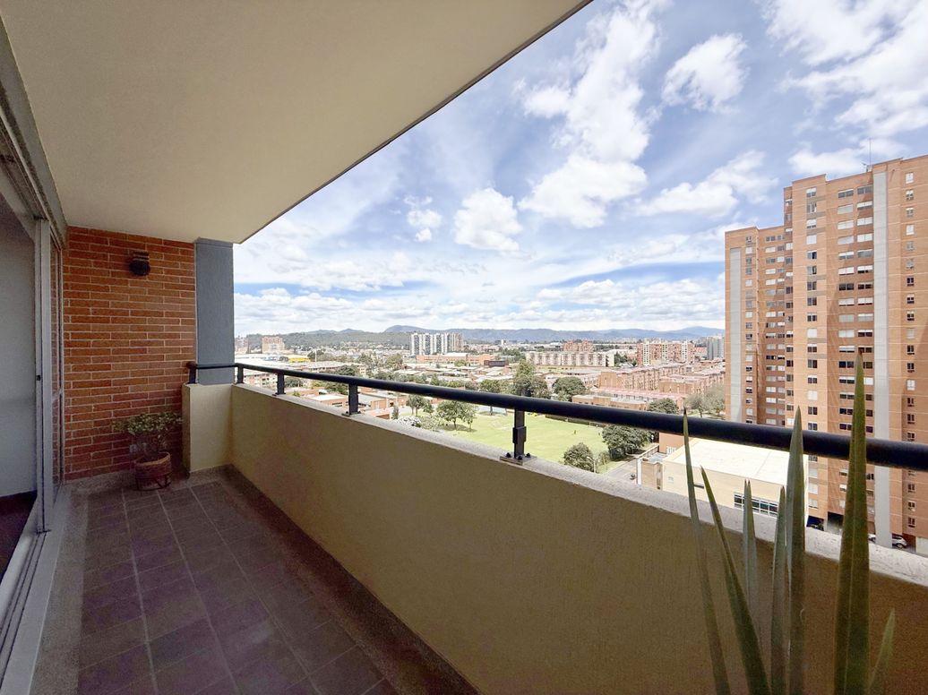 Apartamento de 3 alcobas en venta en San Antonio Nor - Occidental, Bogotá, 109 m² · foto 6 de 20