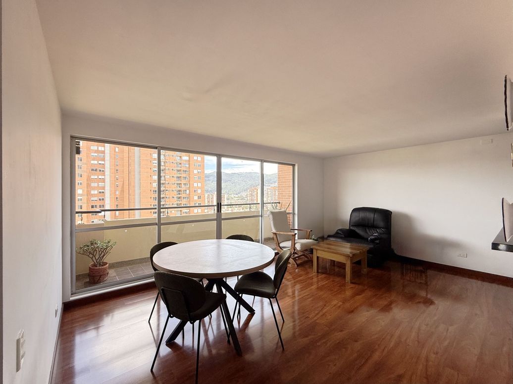 Apartamento de 3 alcobas en venta en San Antonio Nor - Occidental, Bogotá, 109 m² · foto 4 de 20