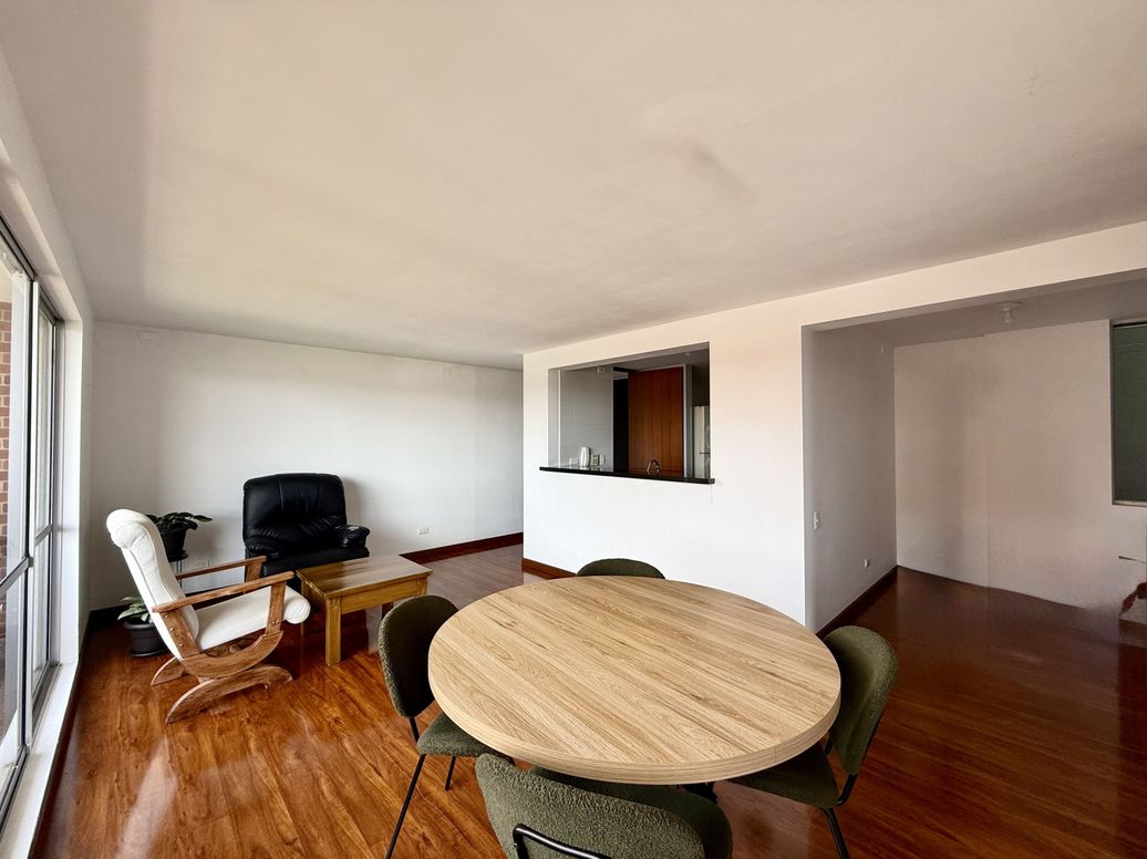 Apartamento de 3 alcobas en venta en San Antonio Nor - Occidental, Bogotá, 109 m² · foto 5 de 20