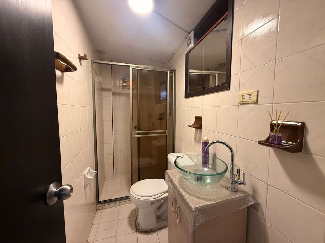 Casa de 6 alcobas en venta en Claret, Bogotá, 116 m² · foto 16 de 20